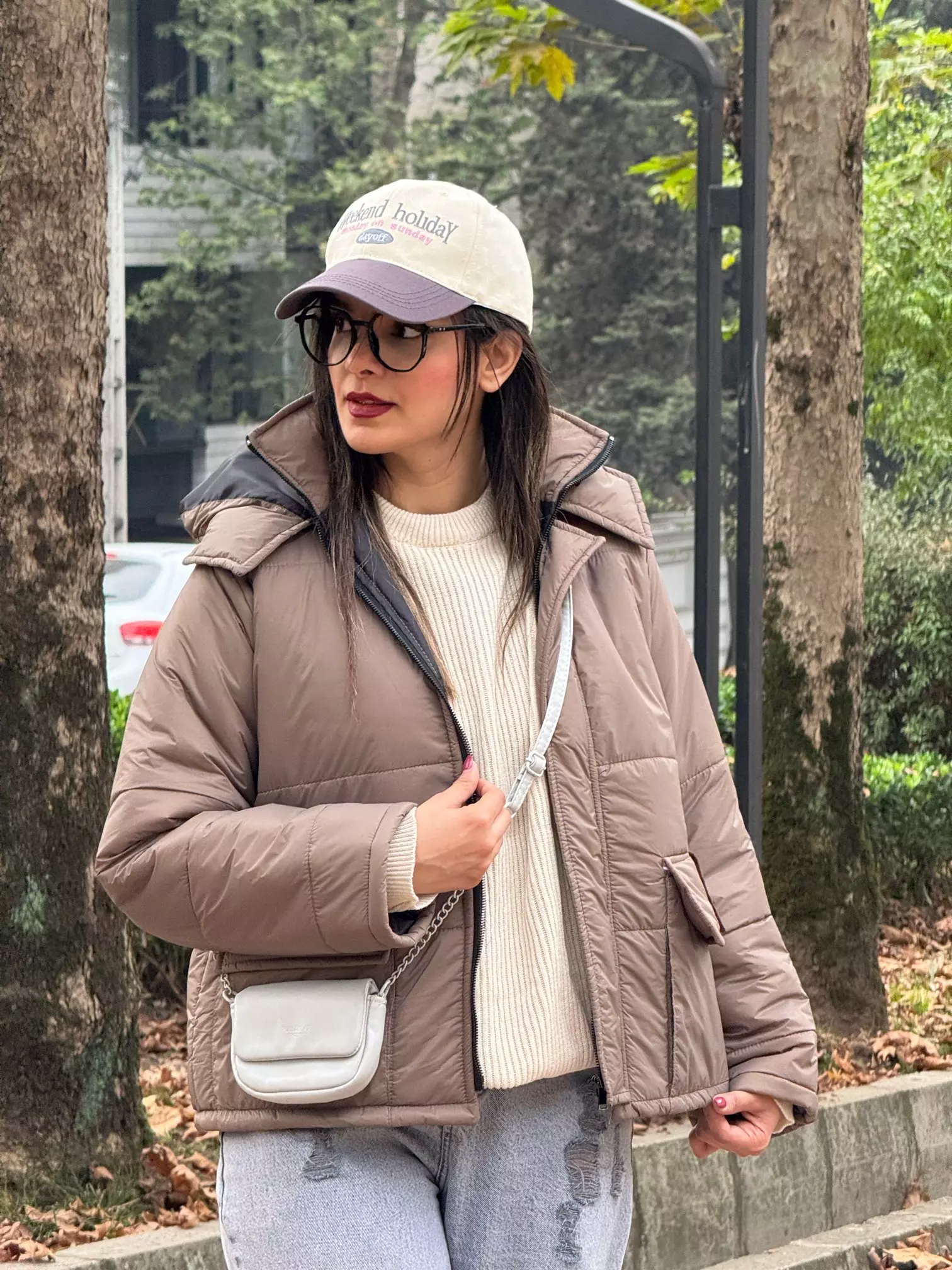 کاپشن کلاهدار کامیلا